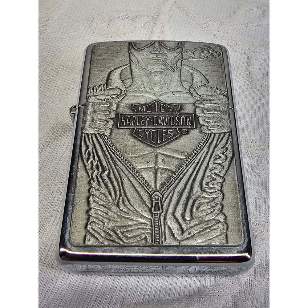 Rare Zippo Lighter‎ 1994 Harley Davidson Barrett-Smythe Macho Man Un Used